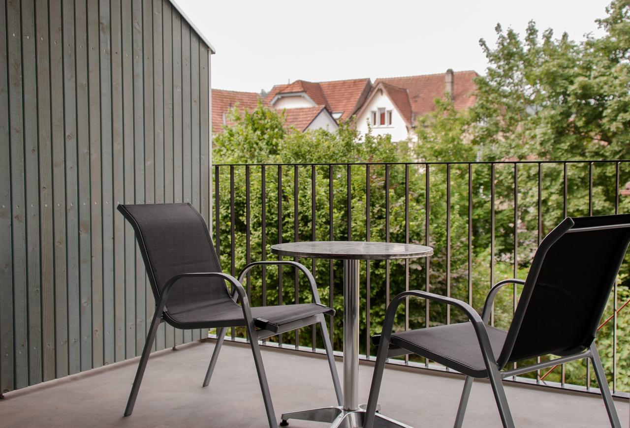 Hotel Traube Garni Kuttigen Экстерьер фото