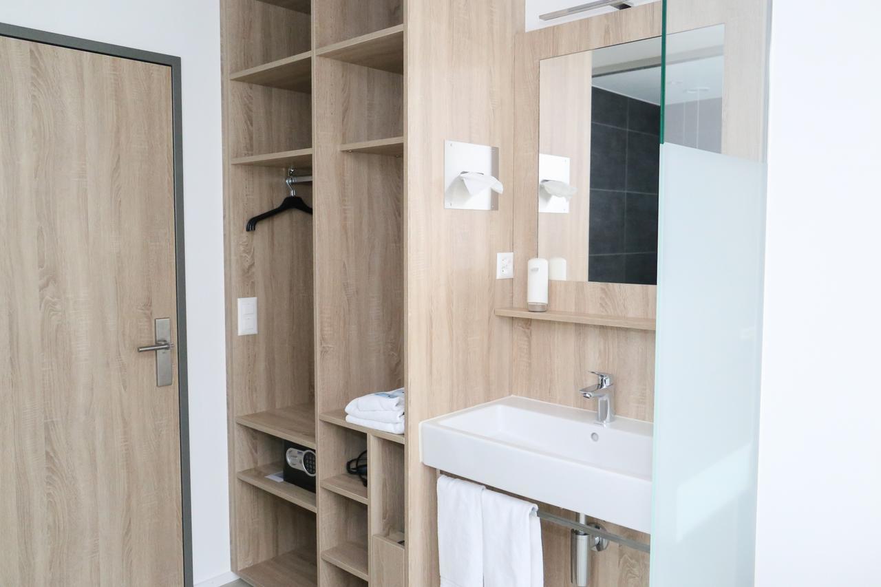 Hotel Traube Garni Kuttigen Экстерьер фото